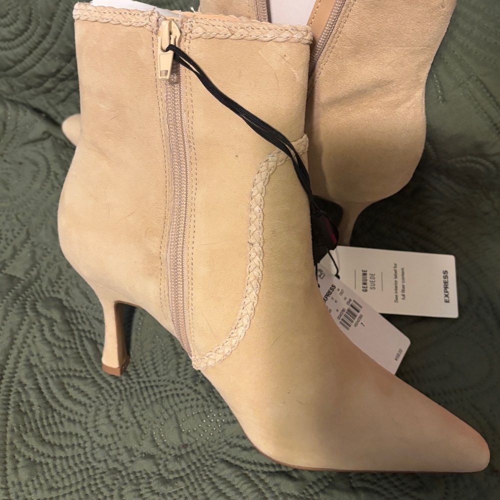 NWT Express Suede Braided Ankle Booties - Picture 2 of 6